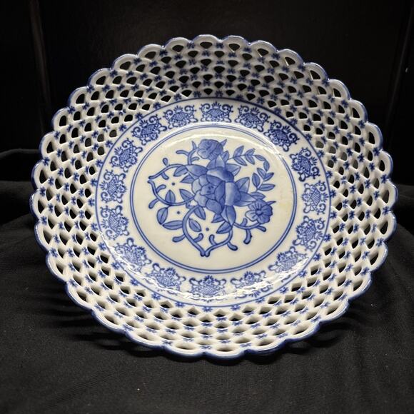 Blue And White Lace Bowl 10 Inches Diameter Centerpiece Statement piece - Picture 12 of 16